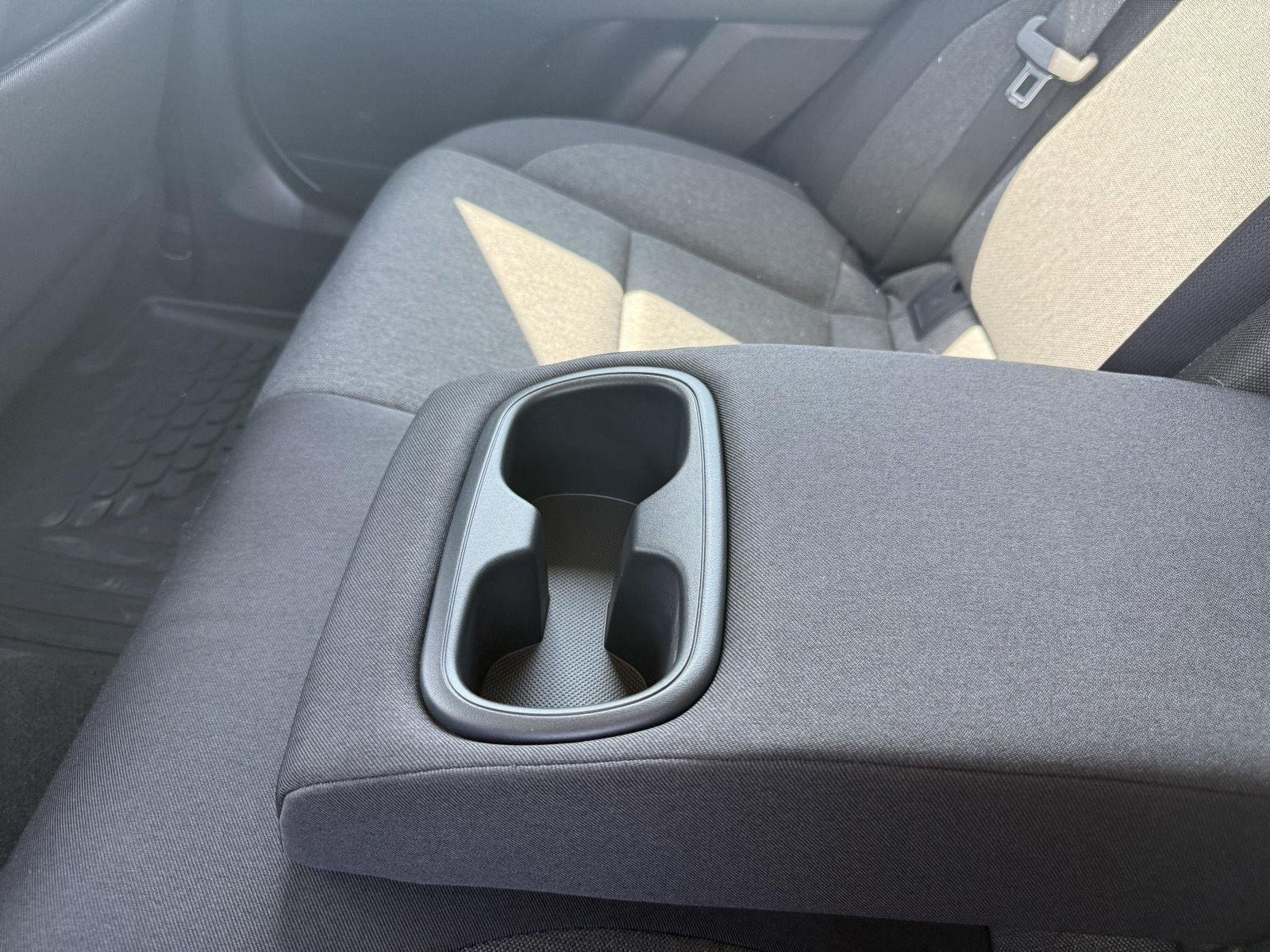 Used 2025 Ocean Gem Toyota LE image 21