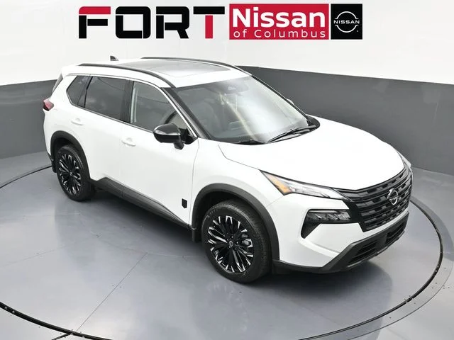 New 2026 Everest White Pearl TriCoat Nissan Dark Armor™ image 41