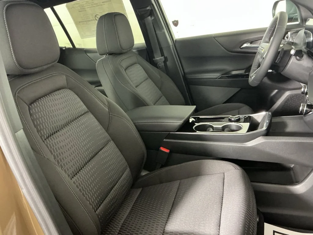 New 2027 Brown Chevrolet LT image 10