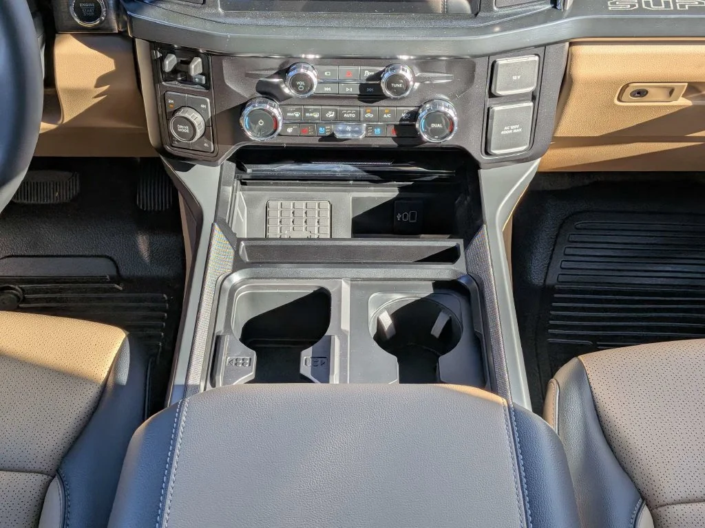 New 2027 Marsh Gray Metallic Ford F-250® Lariat® image 16