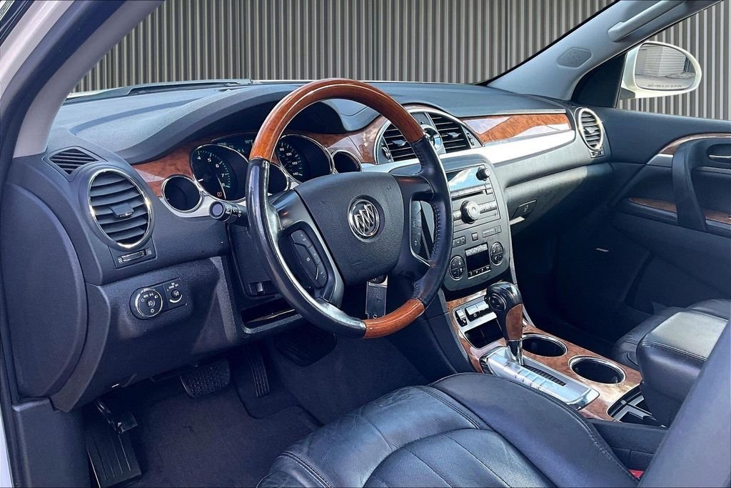Used 2011 White Buick CXL image 15