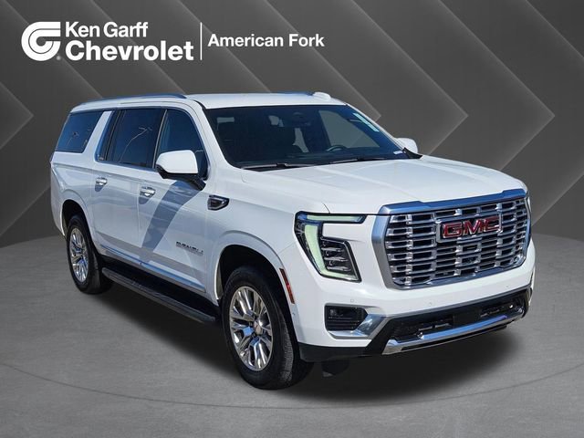 2025 GMC Yukon Denali AWD's photo