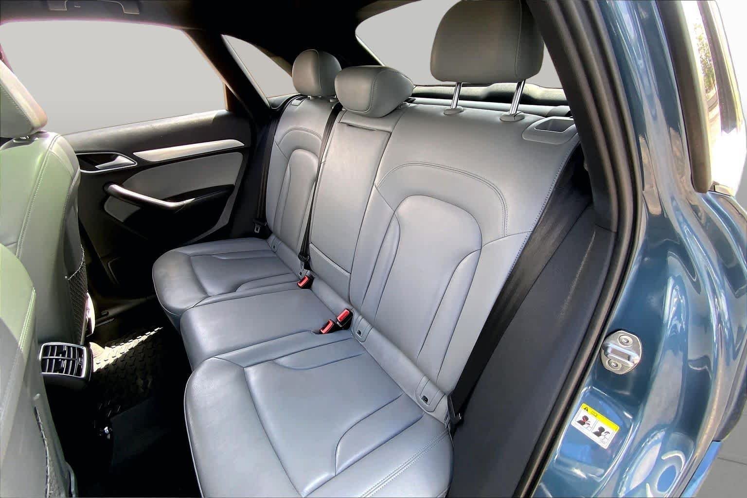 Used 2018 Utopia Blue Metallic Audi Premium Plus image 21
