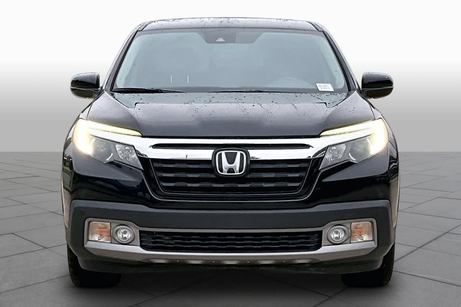 Certified Used 2018 Crystal Black Pearl Honda RTL-E image 4