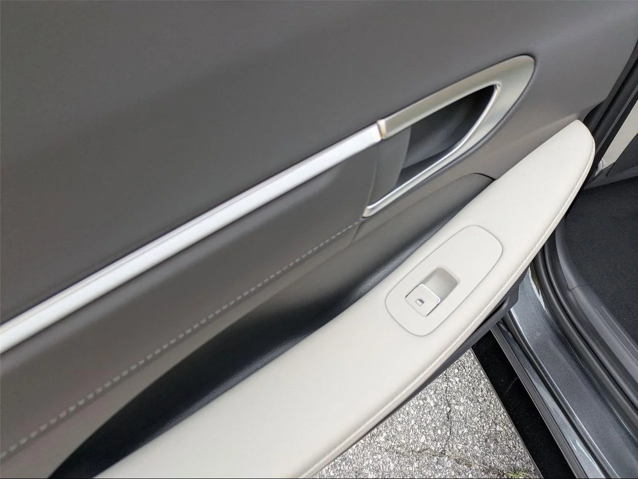 2025 Hyundai Sonata Hybrid Limited - Photo 23