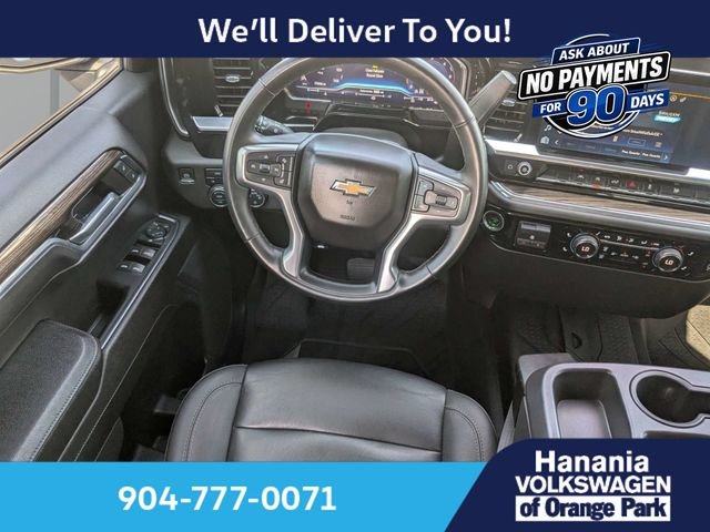 Used 2023 Gray Chevrolet LT image 16