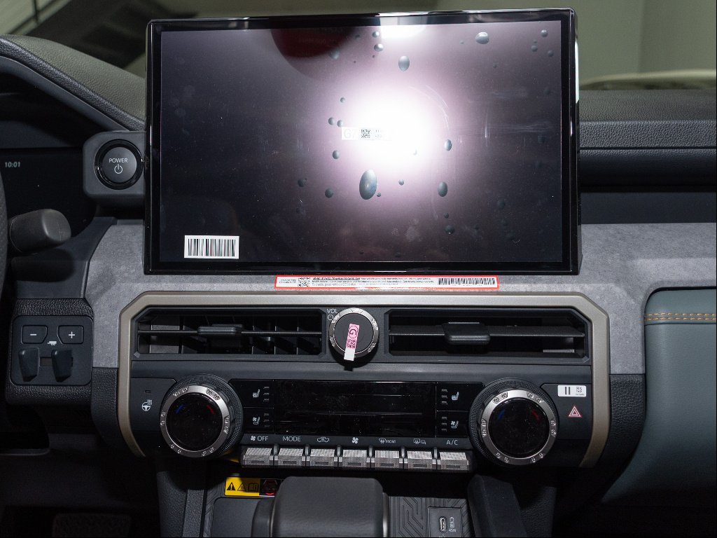 2026 Toyota Tacoma Trailhunter - Photo 16