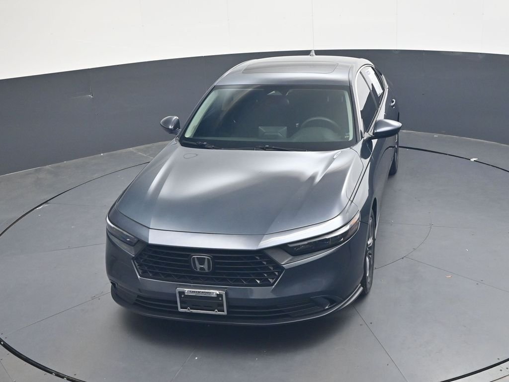 Used 2023  Honda EX image 22