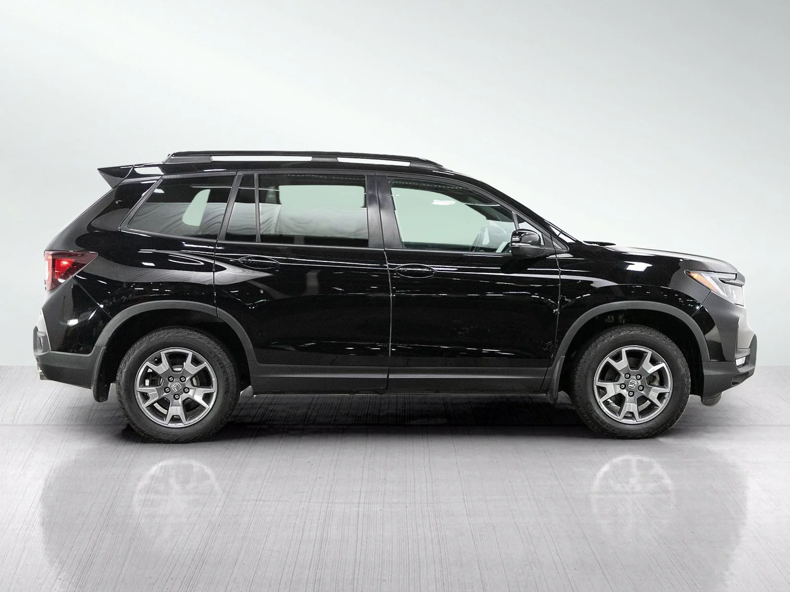 Used 2023  Honda TrailSport AWD image 6