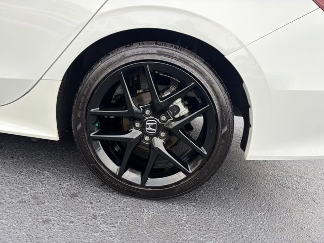 Used 2025  Honda Sport image 10