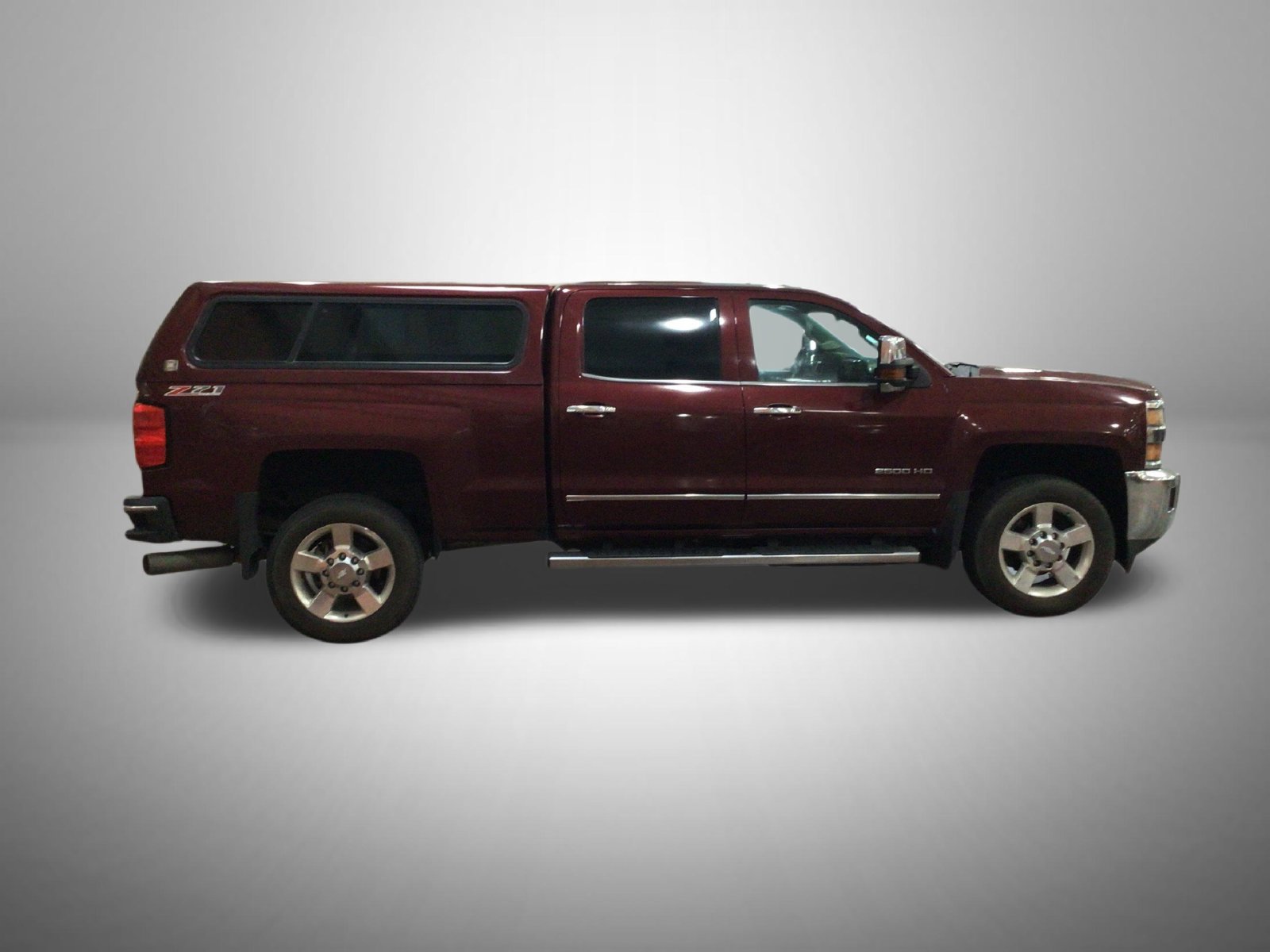 Used 2016 Red Chevrolet LTZ image 4
