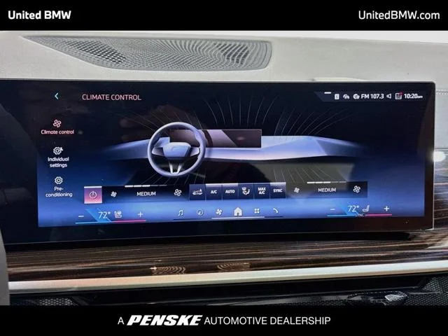New 2027 Brooklyn Grey Metallic BMW X7 40i image 18