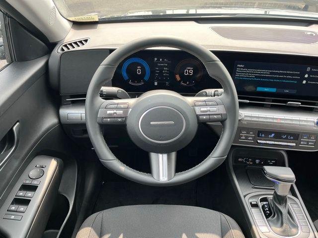 New 2026 Black Hyundai SEL Sport FWD image 8