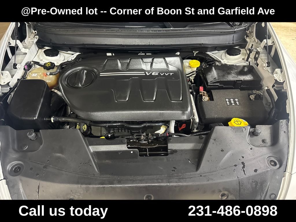 Used 2017 White Jeep Limited image 10