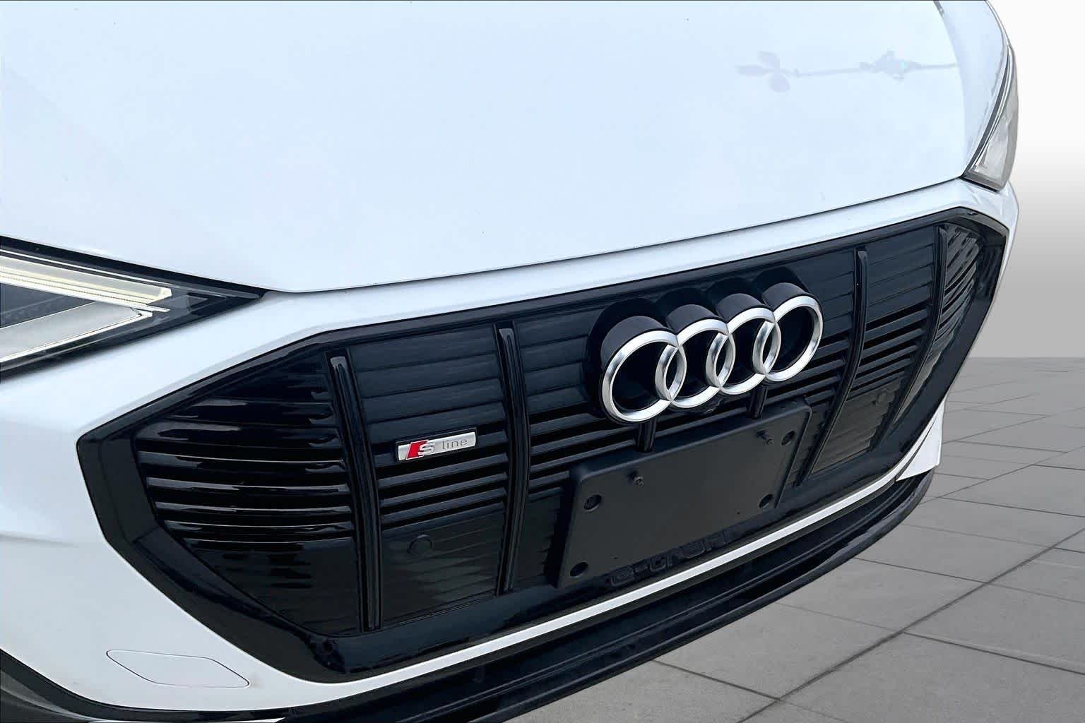 Used 2021 Glacier White Metallic Audi Premium Plus image 28