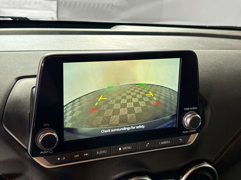 Used 2022 Gray Nissan SR image 15