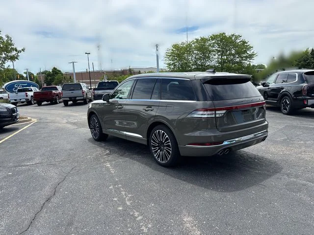 Used 2025 Gray Lincoln Black Label image 11