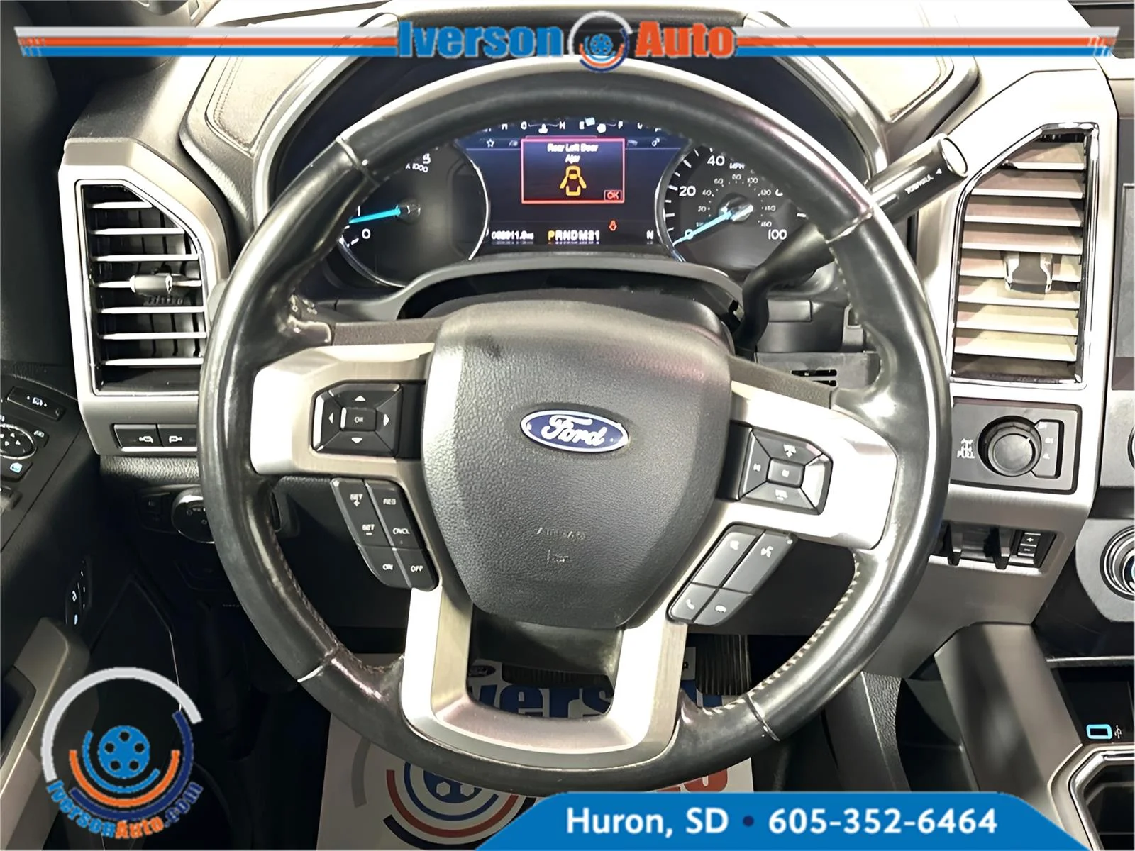 Used 2019 Agate Black Ford Platinum image 23