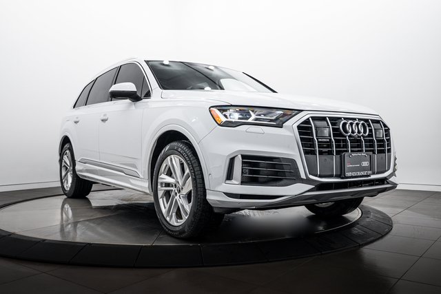 2023 Audi Q7 Premium Plus