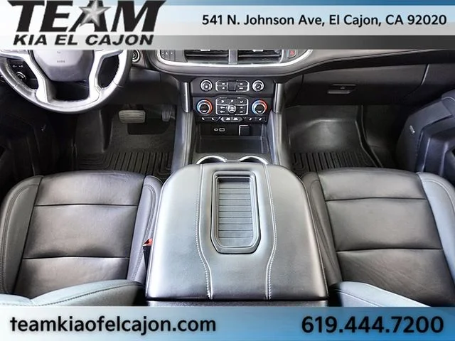 Used 2022 Gray Chevrolet Z71 image 23