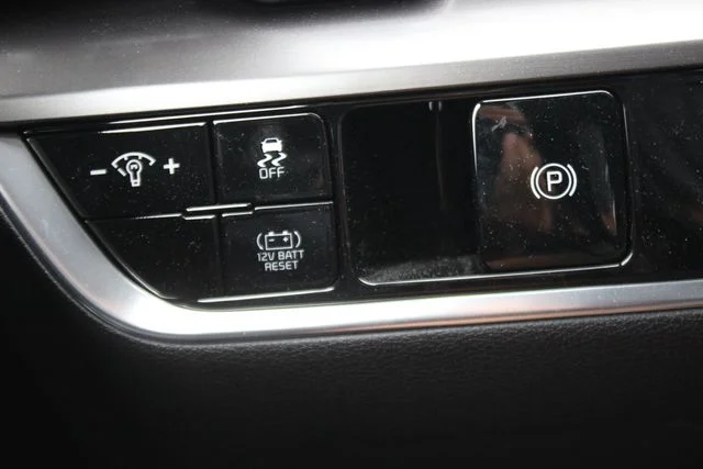 Used 2025 Gray Kia EX image 19