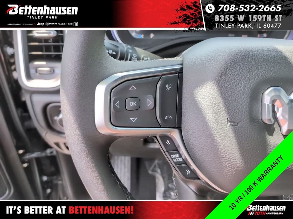New 2026 Diamond Black Crystal Pearl-Coat Exterior Paint RAM Big Horn/Lone Star image 19