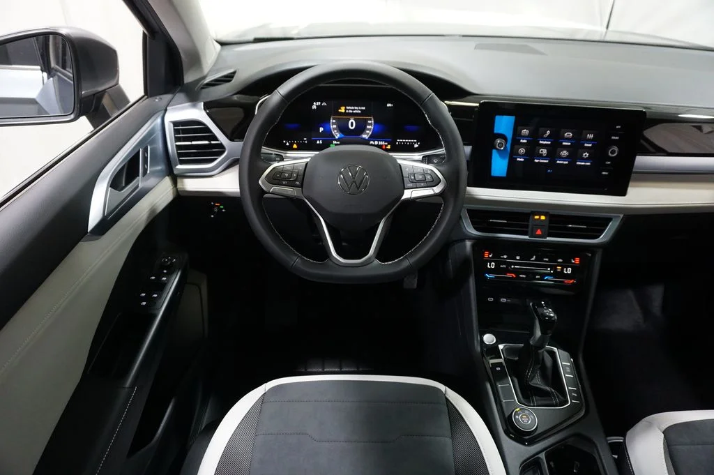 New 2026 Gray Volkswagen 1.5T SE image 15