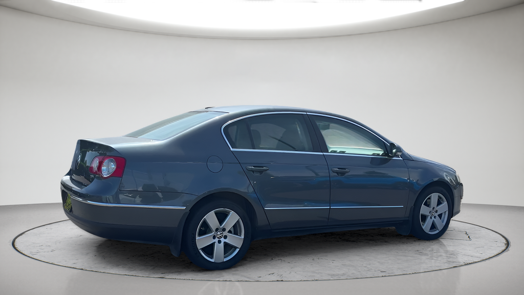 Used 2009  Volkswagen Komfort image 6