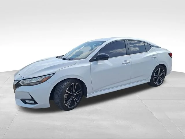 Used 2021 White Nissan SR image 3