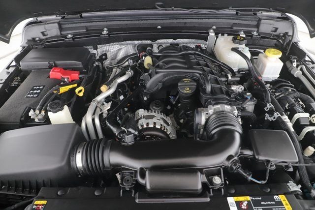 2024 Jeep Gladiator Sport - Photo 15