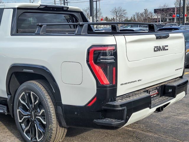 New 2025 Summit White GMC Extended Range Denali image 6