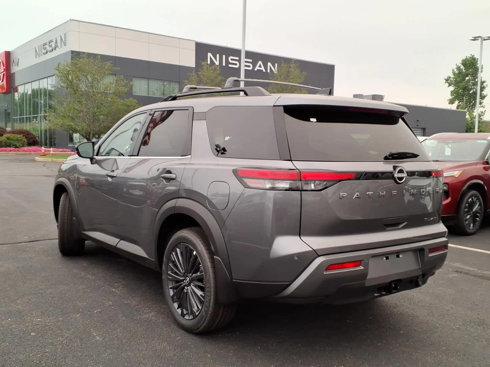 New 2026 Gun Metallic Nissan SL image 4