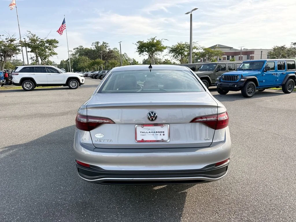 Used 2024 Platinum Gray Metallic Volkswagen 1.5T SE image 4