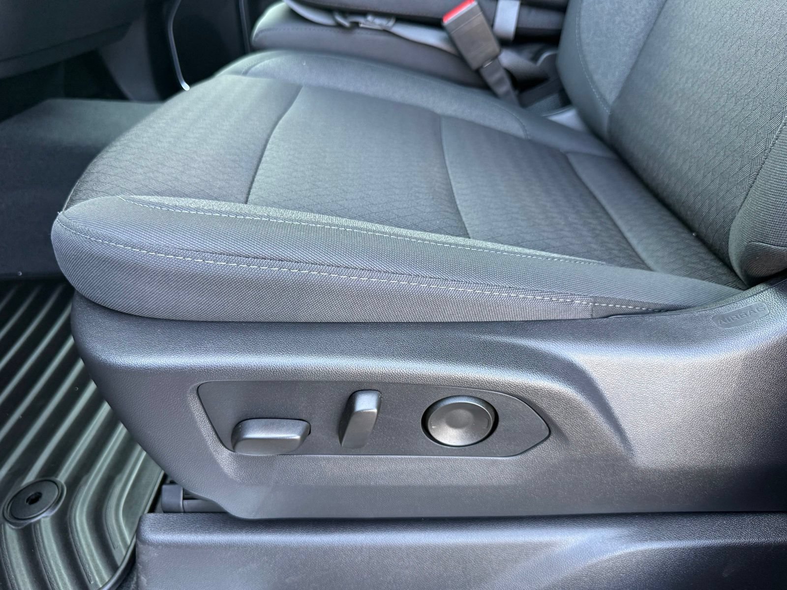 2026 Chevrolet Silverado 1500 LT - Photo 35