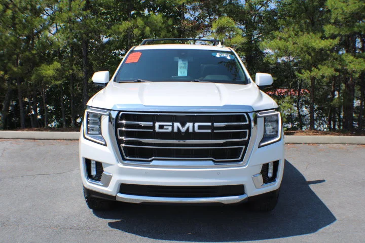 Used 2021 WHITE FROST TRICOAT GMC SLT image 23