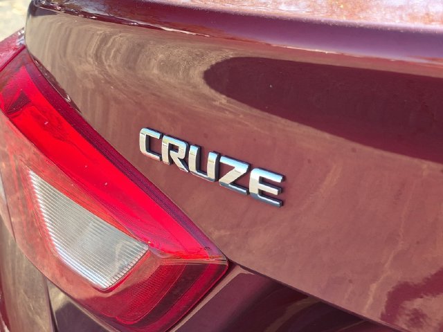 Used 2016 Red Chevrolet LT image 27