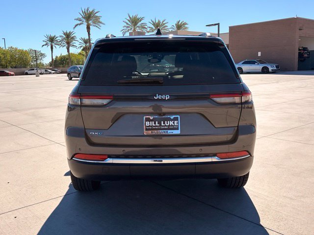 Certified Used 2024 Gray Jeep 4xe image 6