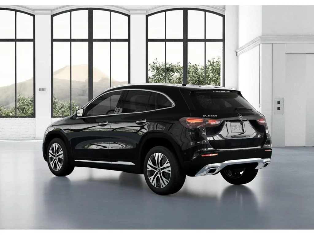 New 2026 Black Mercedes-Benz GLA 250 image 29