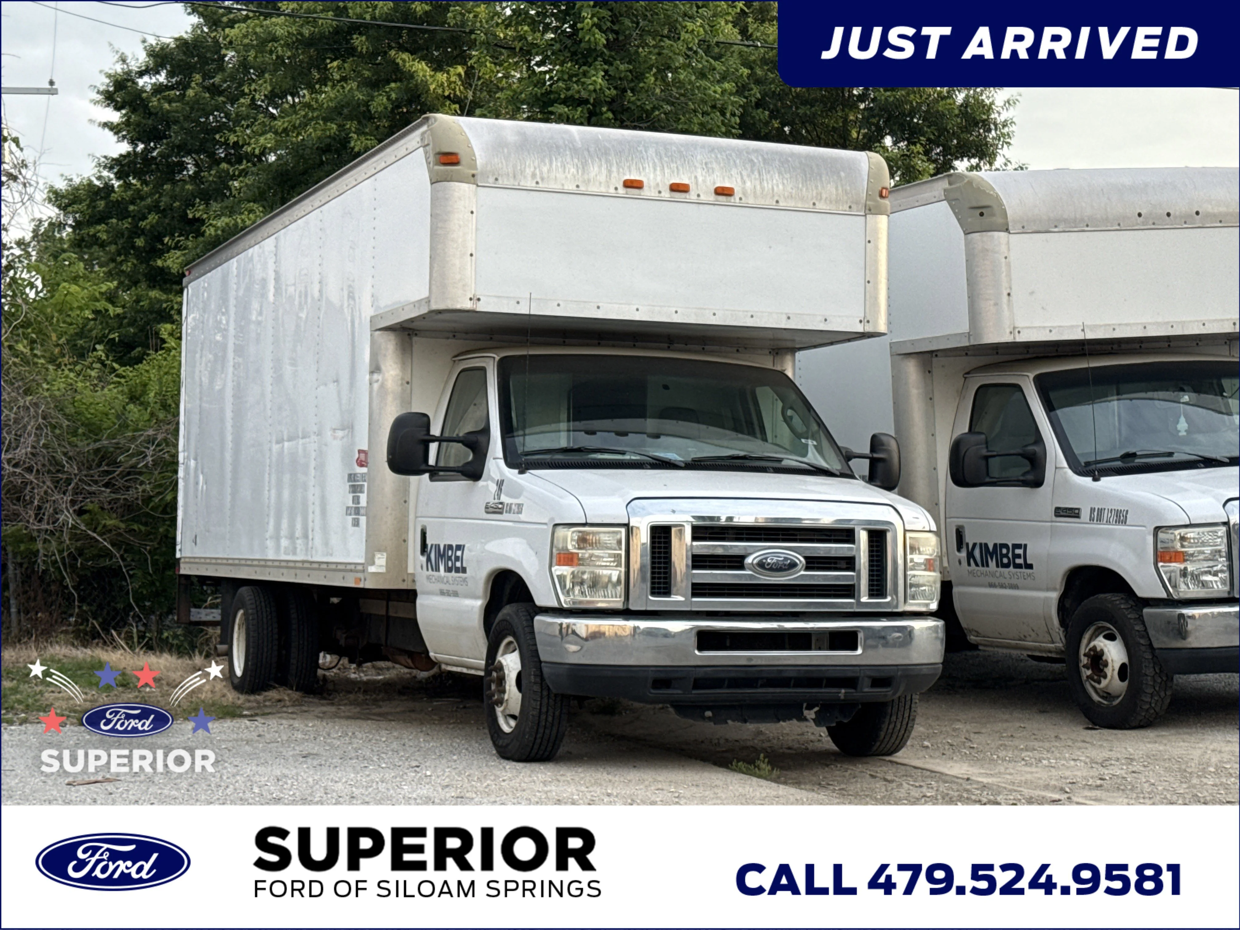 2013 Ford E-Series's photo