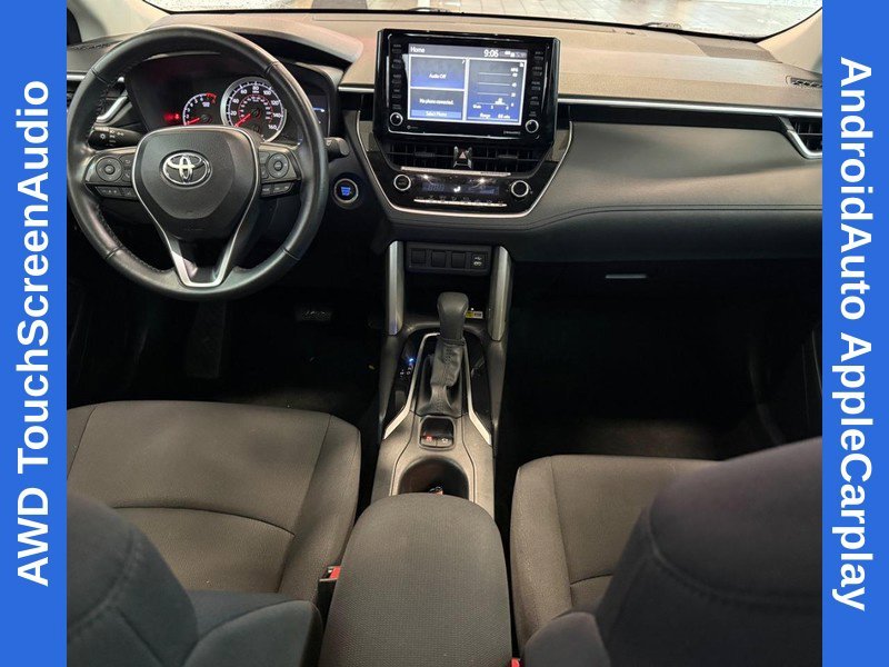 Used 2022 Silver Toyota LE image 12