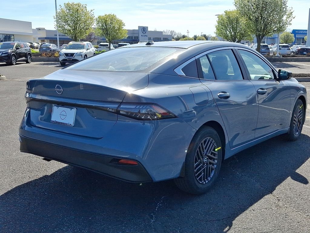 New 2026 Atlantic Gray Metallic Nissan SV image 4