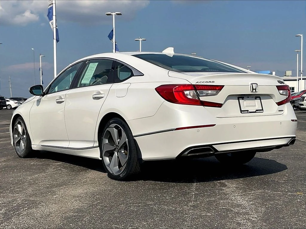 2018 Honda Accord Touring - Photo 4