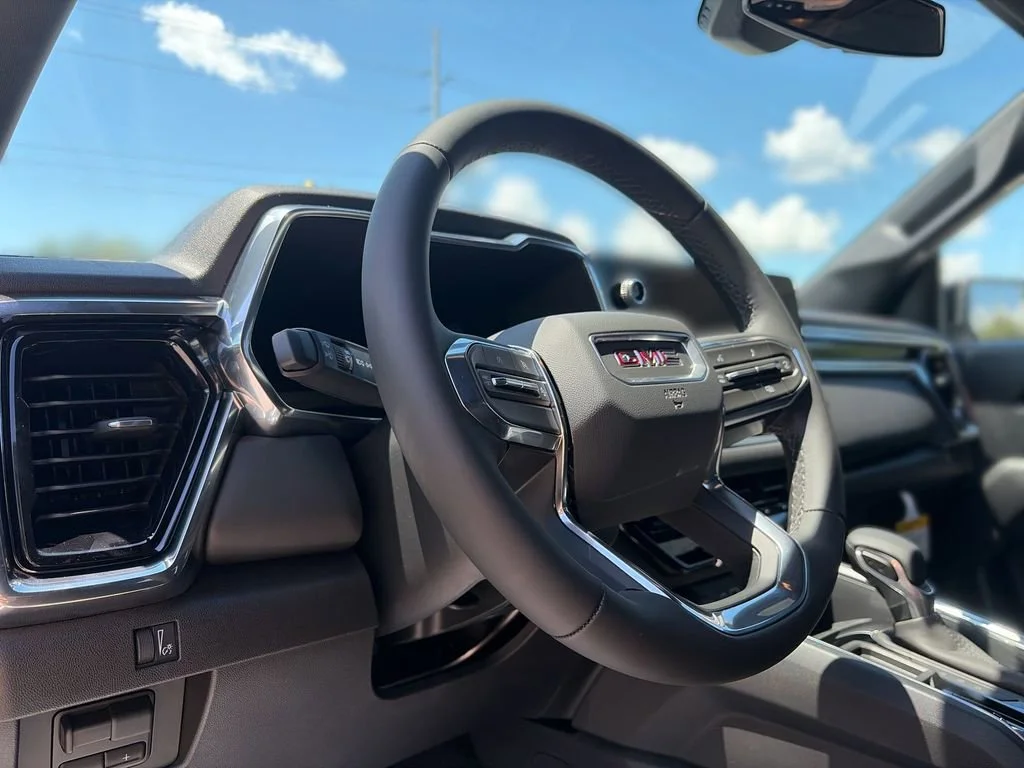New 2026 Summit White GMC Elevation image 19