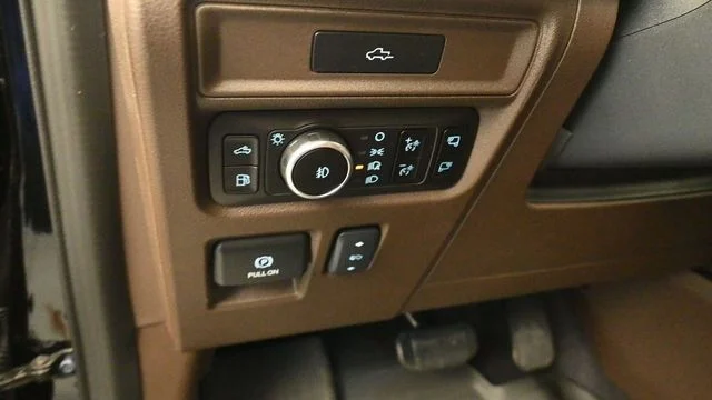 New 2026 Agate Black Metallic Ford King Ranch® image 15