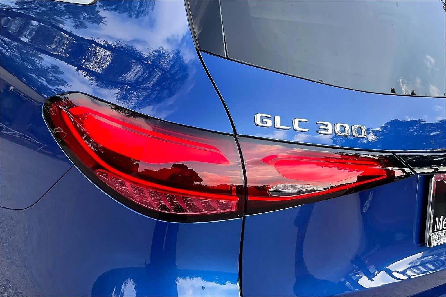 Certified Used 2026 Starling Blue Metallic Mercedes-Benz GLC 300 image 27