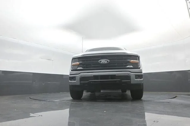 New 2026 Iconic Silver Metallic Ford XLT image 32