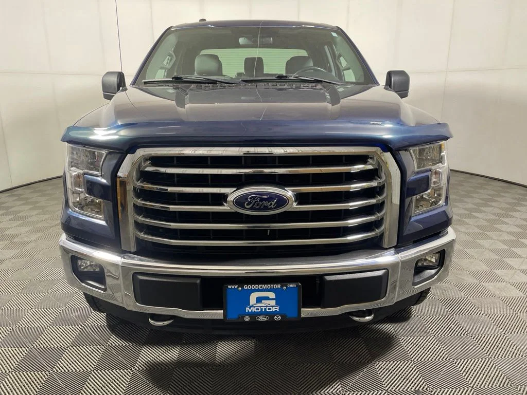 Used 2016 Blue Ford XLT image 3