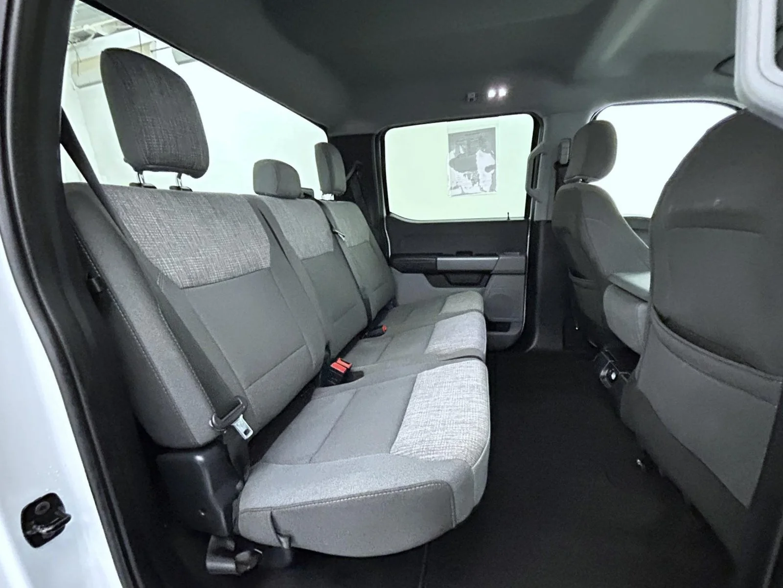 Used 2025 White Ford XLT image 18