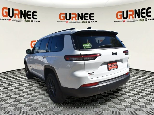New 2027 Bright White Clearcoat Jeep Laredo Altitude image 6