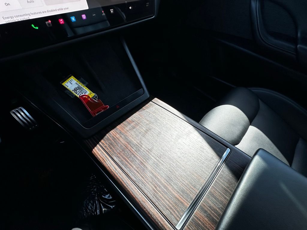 2024 Tesla Model X Long Range - Photo 25